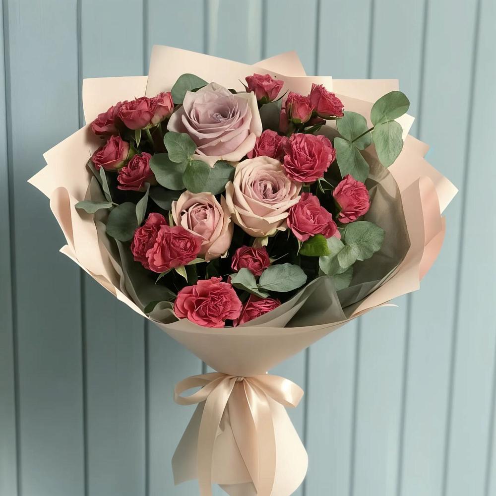 Букет цветов из: Гвоздики и Розы в Целеево