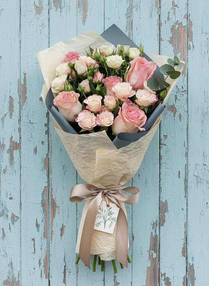 Букет цветов из: Розы в Целеево