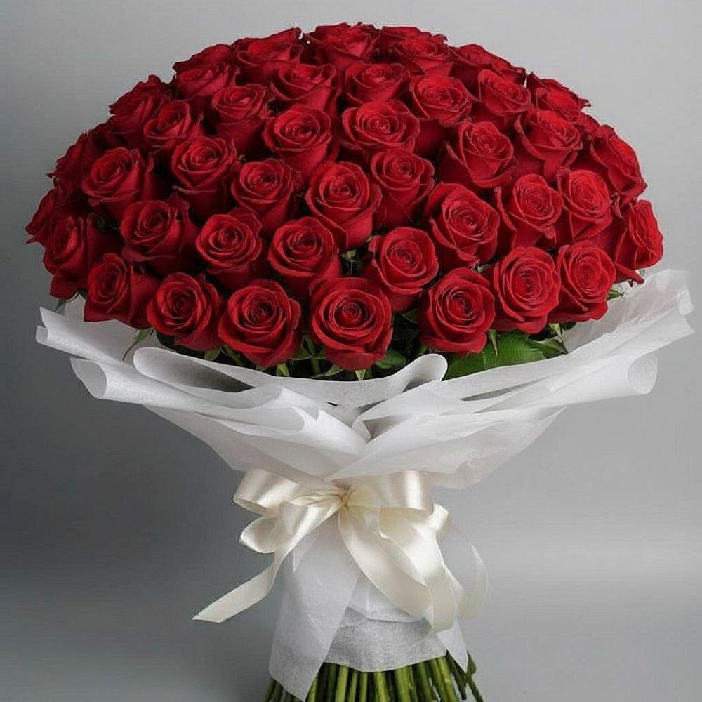 Букет 101 Красная роза Блэк Мэджик в Целеево