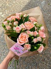 Букет цветов из:  Розы #REPLACE_PRED# Целеево