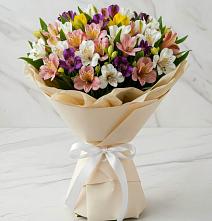 Букет цветов из:  Альстромерии в Целеево