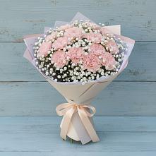 Букет цветов из:  Гвоздики в Целеево
