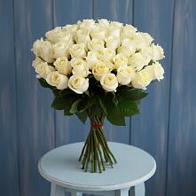 Букет 51 Белая роза Эдлесс Лав в Целеево