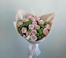 Букет цветов из:  Розы и Хризантемы в Целеево