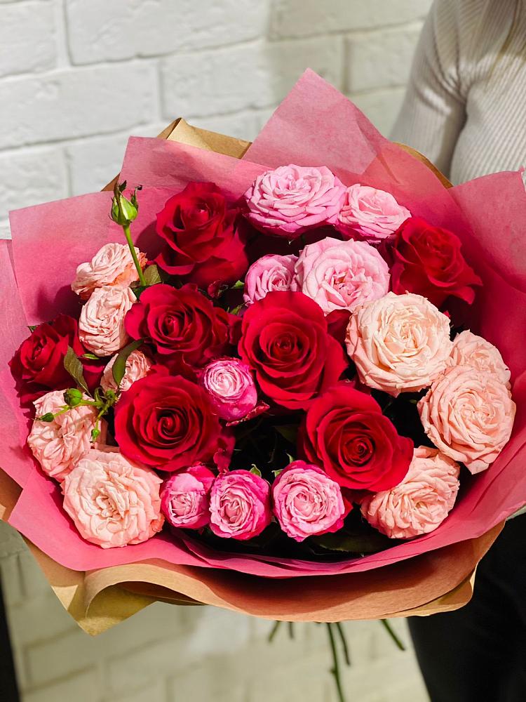 Букет цветов из: Розы в Целеево