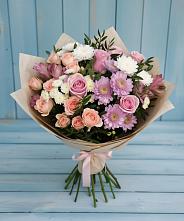 Букет цветов из:  Хризантемы, Розы и Альстромерии в Целеево