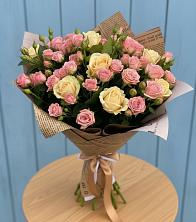 Букет цветов из:  Розы в Целеево