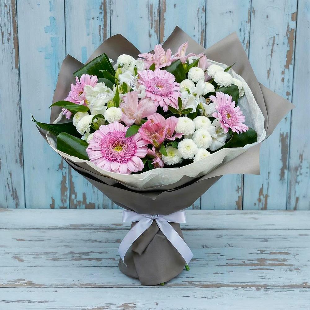 Букет цветов из: Герберы, Альстромерии и Хризантемы в Целеево