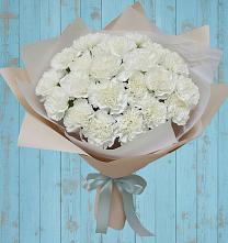 Букет цветов из:  Гвоздики в Целеево